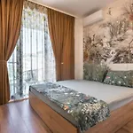 Daire Lili's Azur Varna