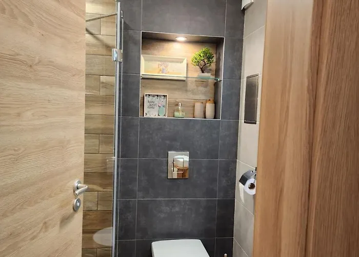 Lili's Azur Apartman